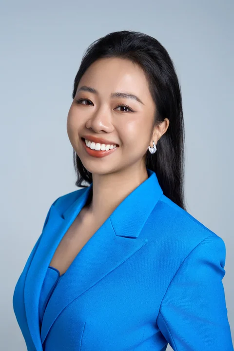 Bà Ella Trịnh
